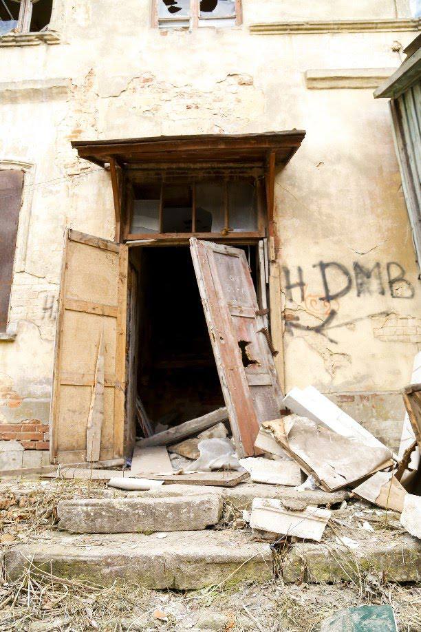 Тульская область РФ хочет "отстраивать Мариуполь", пока сами туляки выживают в бараках (фото)